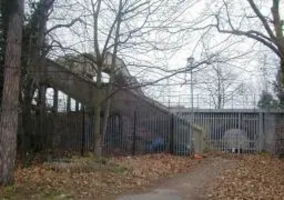 Stones Road footbridge and subway