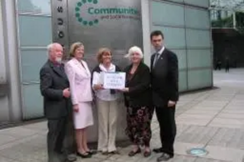 Tom Brake MP (r) and others submitting back garden petition to DCLG