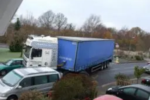 Lorries using residential roads